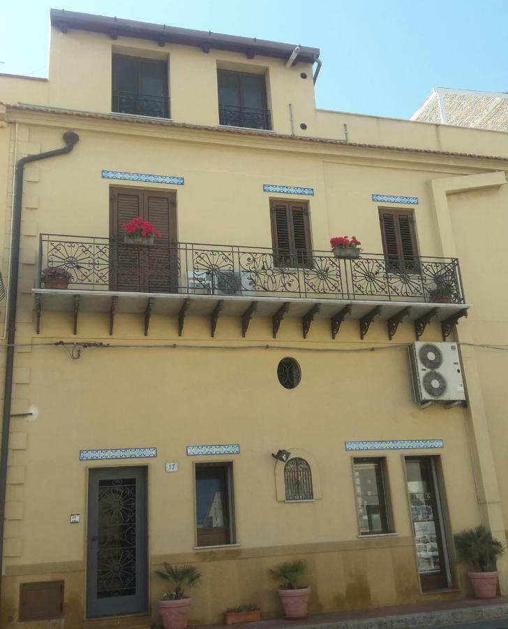 Bed and Breakfast Alma Nua Terrasini Exterior foto